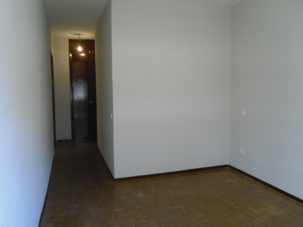ANDRES MELLADO, 35- 6º B 12