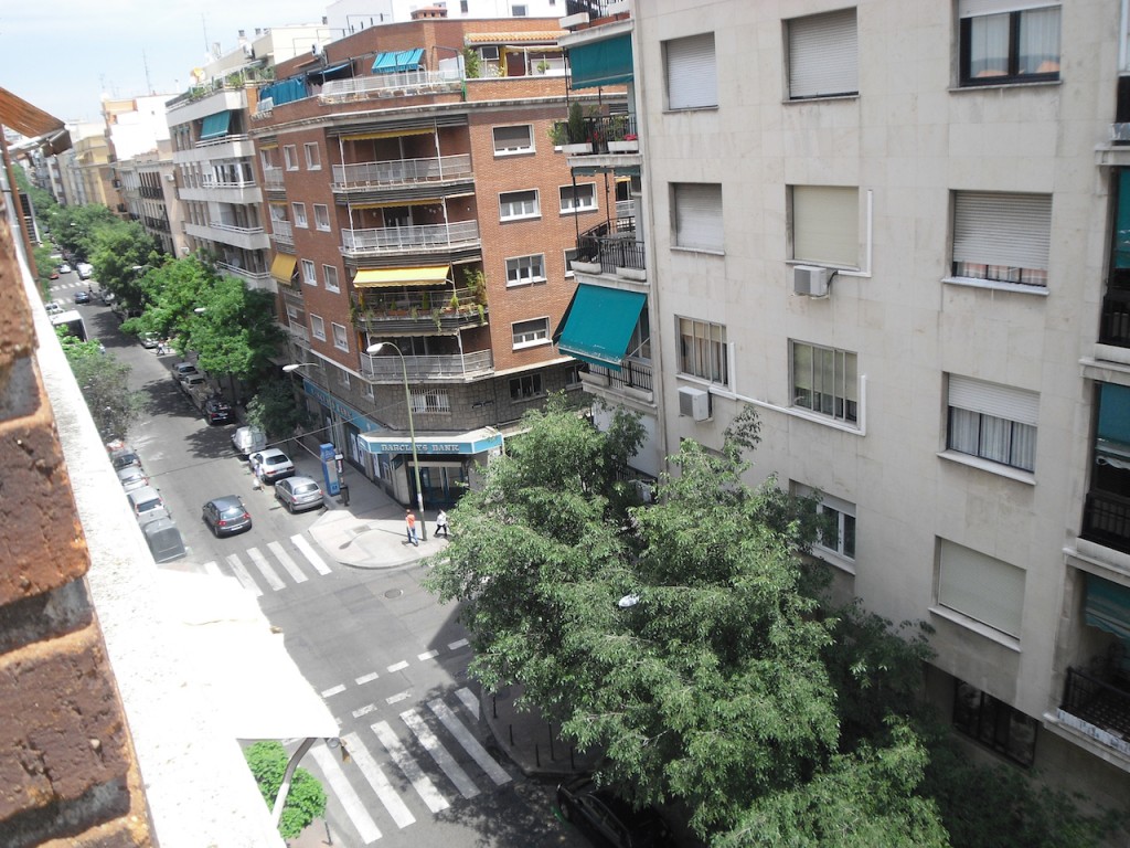 ANDRES MELLADO, 35- 6º B 2
