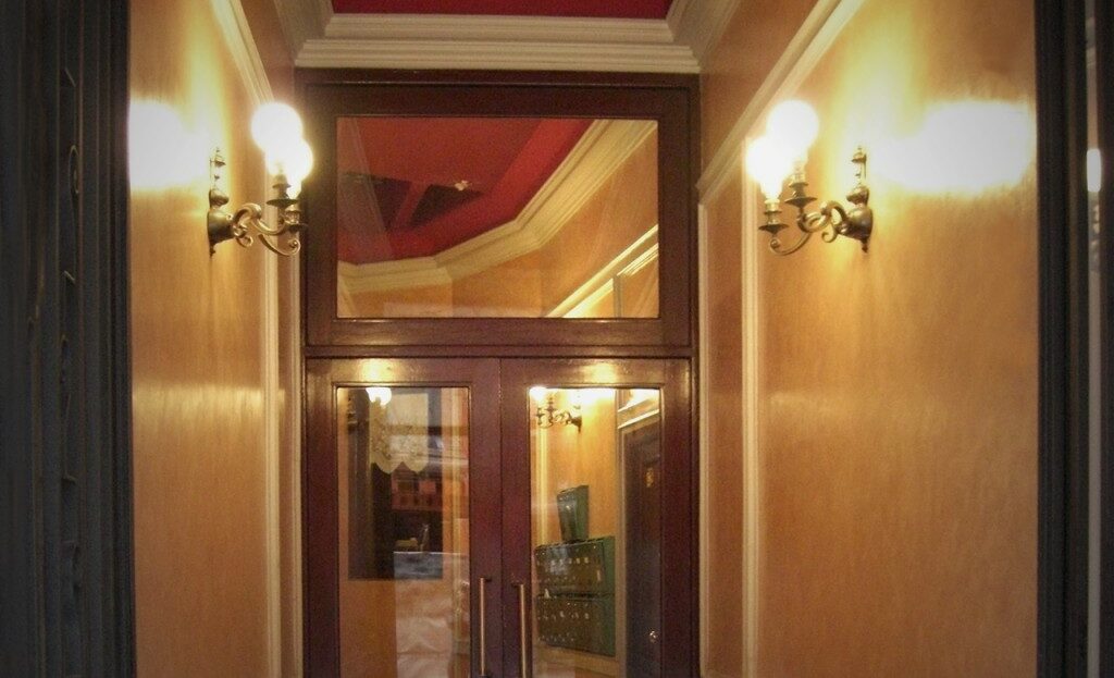 Entrada Edificio Santiago 12 Madrid